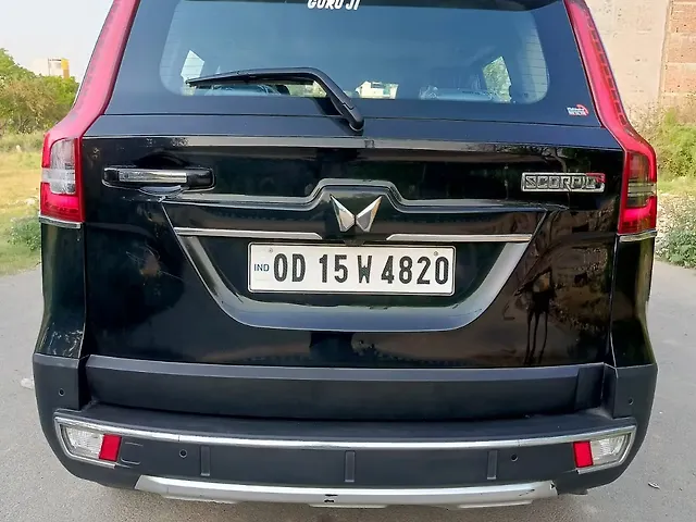 Used Mahindra Scorpio N Z8 L Diesel MT 2WD 6 STR [2022] in Delhi