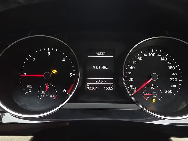 Used Volkswagen Jetta Highline TDI AT in Pune