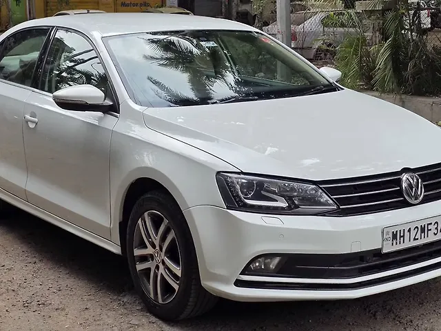 Used Volkswagen Jetta Highline TDI AT in Pune
