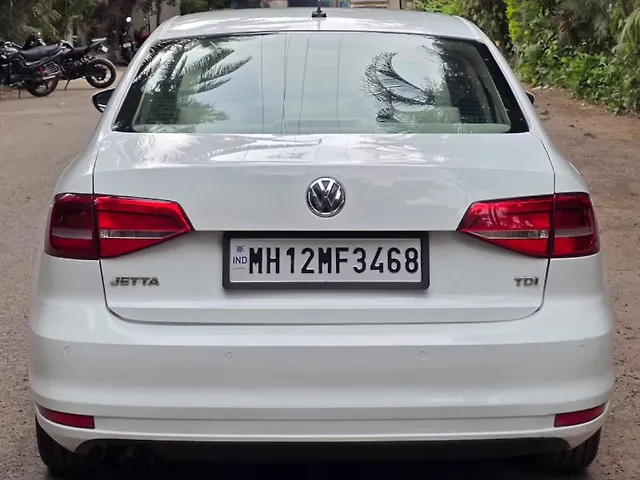 Used Volkswagen Jetta Highline TDI AT in Pune