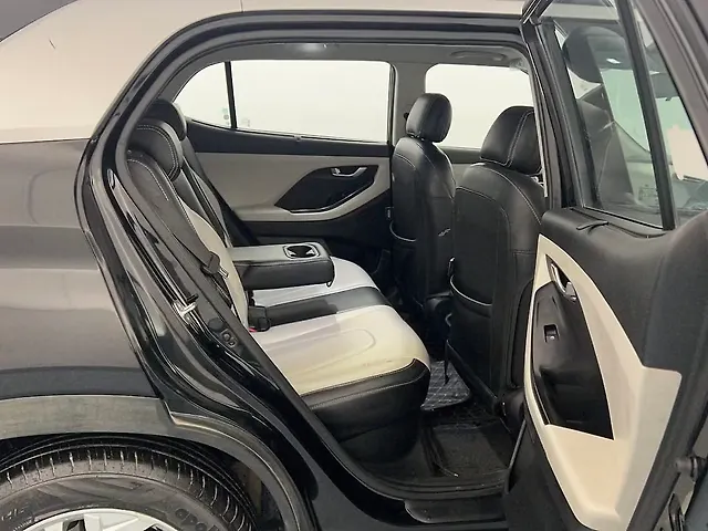Used Hyundai Creta [2023-2024] SX 1.5 Petrol in Lucknow