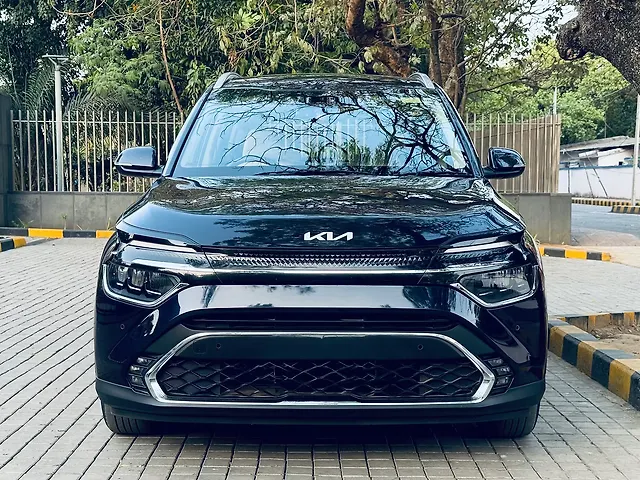 Used 2025 Kia Carens in Patna