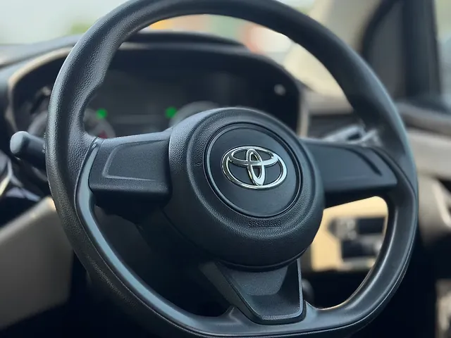 Used Toyota Glanza S E-CNG [2023-2025] in Valsad