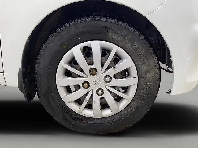 Used Hyundai i10 [2010-2017] 1.1L iRDE Magna Special Edition in Ahmedabad