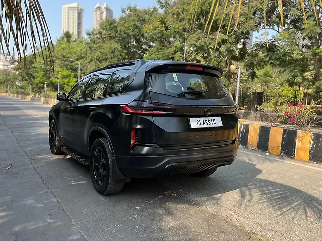 Used Tata Safari Accomplished Plus 7 STR Stealth Edition AT in Mumbai