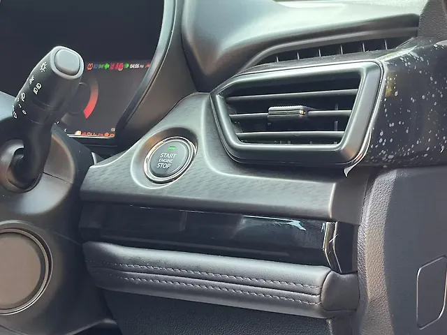 Used Tata Safari Accomplished Plus 7 STR Stealth Edition AT in Mumbai