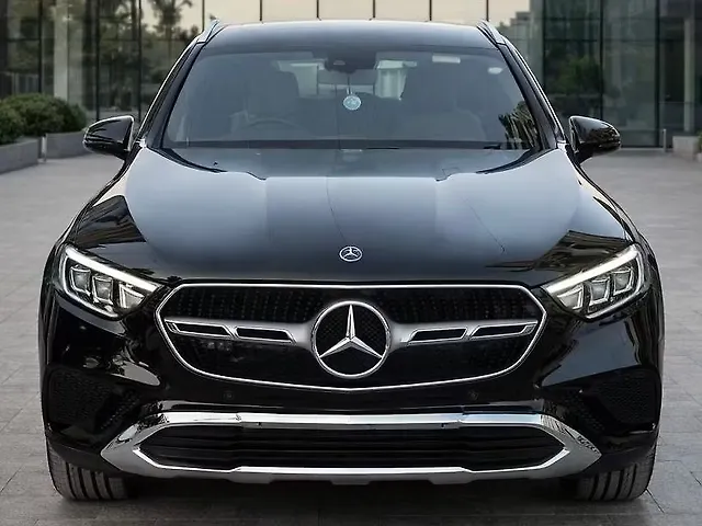 Used 2025 Mercedes-Benz GLC in Mumbai Used 2025 Mercedes-Benz GLC in Mumbai