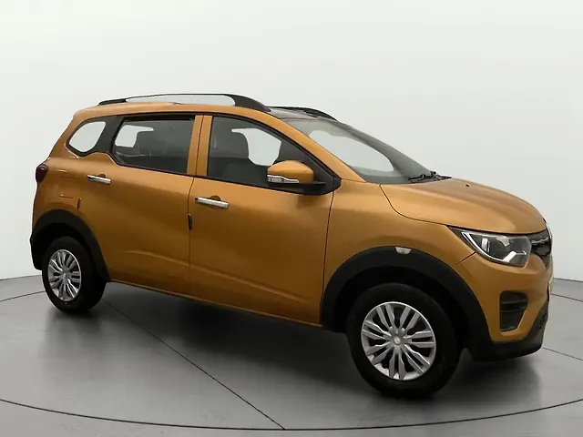 Used 2021 Renault Triber in Delhi