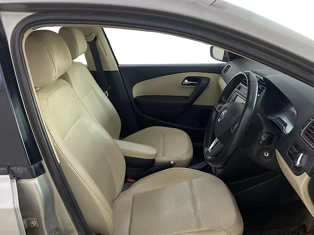 Used Skoda Rapid Style 1.6 MPI AT in Mumbai