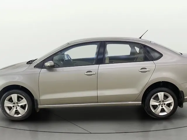 Used Skoda Rapid Style 1.6 MPI AT in Mumbai