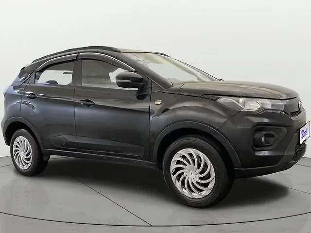 Used 2023 Tata Nexon in Delhi