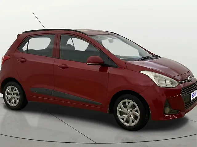 Used 2017 Hyundai Grand i10 in Mumbai