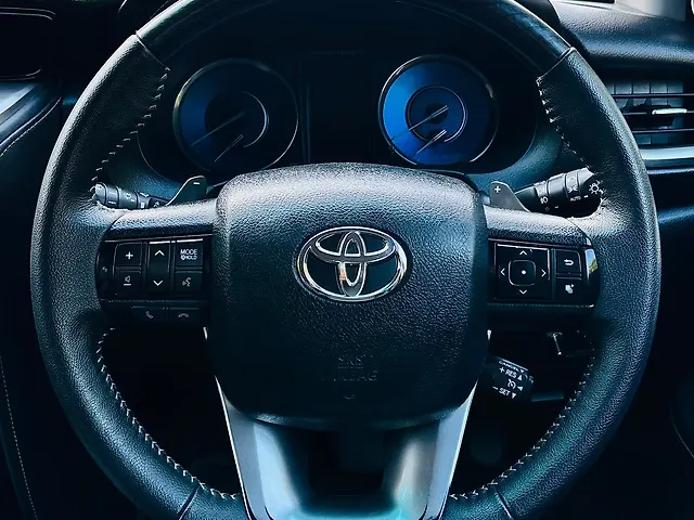 Used Toyota Fortuner 4X4 AT 2.8 Diesel in Delhi