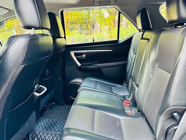 Used Toyota Fortuner 4X4 AT 2.8 Diesel in Delhi