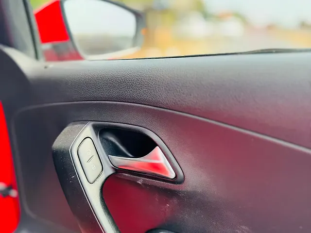 Used Volkswagen Polo Comfortline 1.0L MPI in Valsad Used Volkswagen Polo Comfortline 1.0L MPI in Valsad