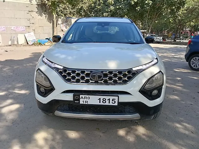 Used 2023 Tata Safari in Delhi