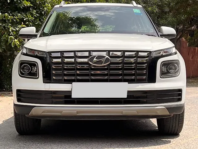 Used 2022 Hyundai Venue in Delhi Used 2022 Hyundai Venue in Delhi