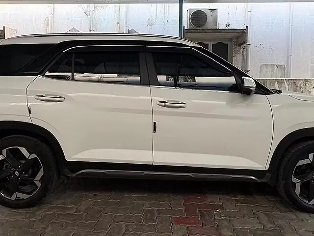 Used Hyundai Alcazar [2023-2024] Platinum 7 STR 1.5 Diesel in Thiruvananthapuram