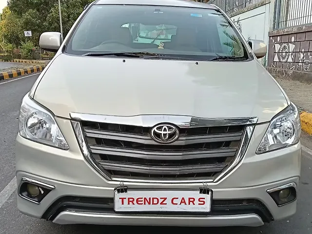 Used 2014 Toyota Innova in Navi Mumbai