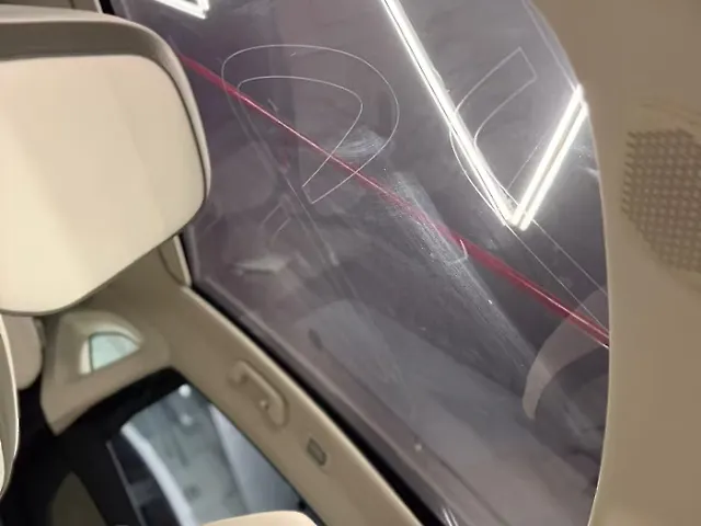 Used Mahindra XEV 9e Pack Two 79.0 kWh 7.2kW Charger in Ahmedabad Used Mahindra XEV 9e Pack Two 79.0 kWh 7.2kW Charger in Ahmedabad