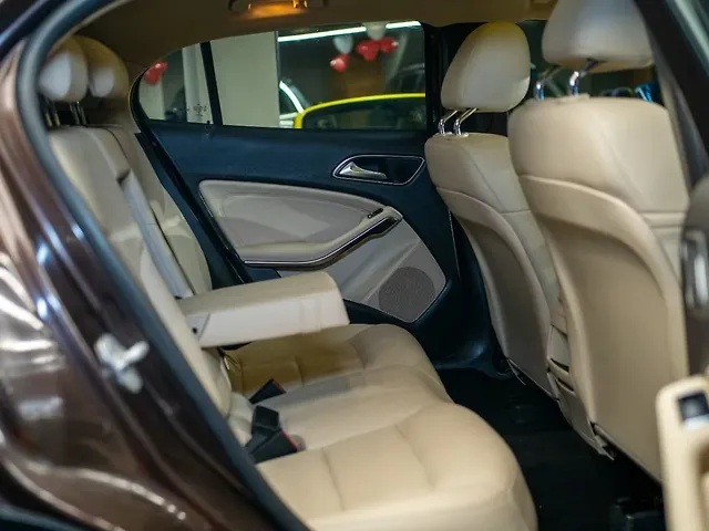Used Mercedes-Benz GLA [2017-2020] 200 Sport in Delhi