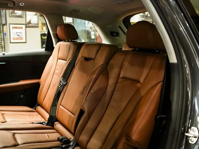 Used Audi Q7 Technology in Delhi
