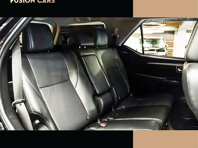 Used Toyota Fortuner 4x2 2WD Petrol 2.7L Automatic in Delhi