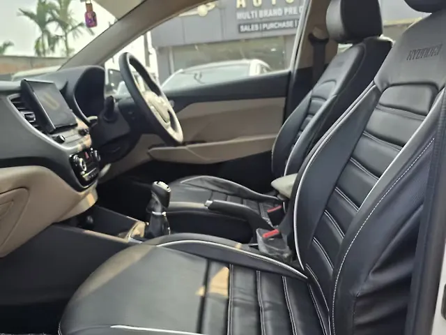 Used Hyundai Verna [2020-2023] SX 1.5 MPi in Guwahati
