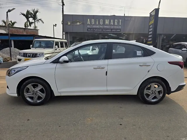 Used Hyundai Verna [2020-2023] SX 1.5 MPi in Guwahati