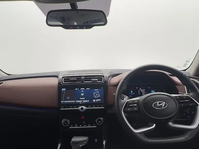 Second Hand 2023 Hyundai Alcazar Signature (O) 7 STR 1.5 Petrol