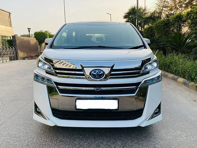 Used 2021 Toyota Vellfire in Delhi
