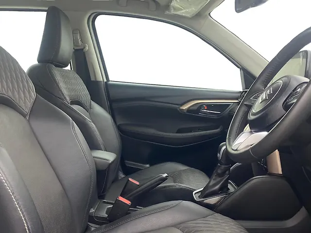 Used Maruti Suzuki Grand Vitara Alpha Plus 2WD Hybrid (Electric + Petrol) 1.5L Automatic (e-CVT) in Bangalore