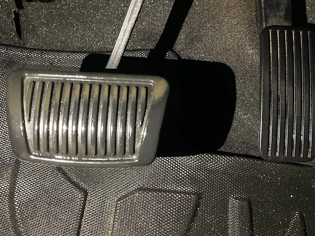 Used Hyundai Alcazar [2021-2023] Prestige (O) 6 STR 2.0 Petrol AT in Bangalore