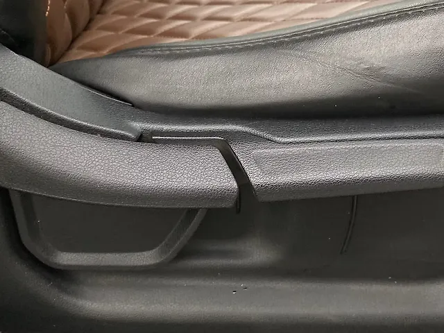 Used Hyundai Alcazar [2021-2023] Prestige (O) 6 STR 2.0 Petrol AT in Bangalore