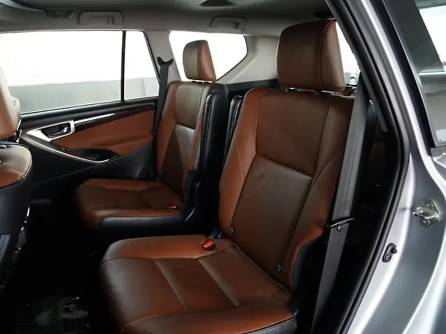 Used Toyota Innova Crysta [2016-2020] 2.8 ZX AT 7 STR [2016-2020] in Hyderabad