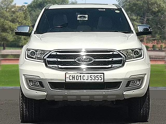 Used 2020 Ford Endeavour in Delhi