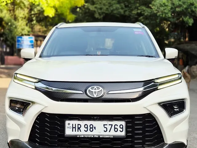 Used Toyota Urban Cruiser Hyryder V Hybrid [2023-2025] in Delhi