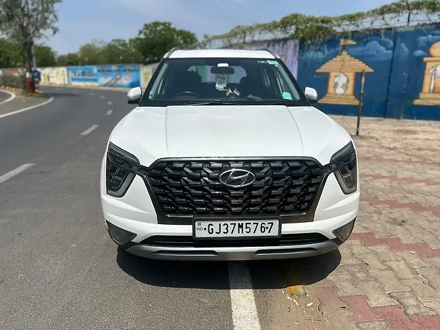 Used 2022 Hyundai Alcazar in Ahmedabad Used 2022 Hyundai Alcazar in Ahmedabad