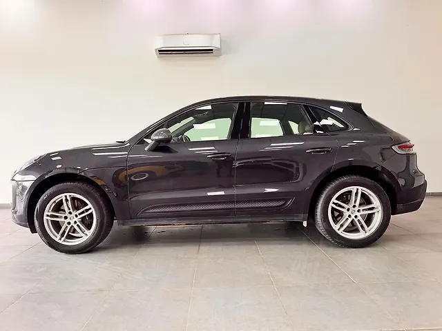 Used Porsche Macan Base in Vadodara