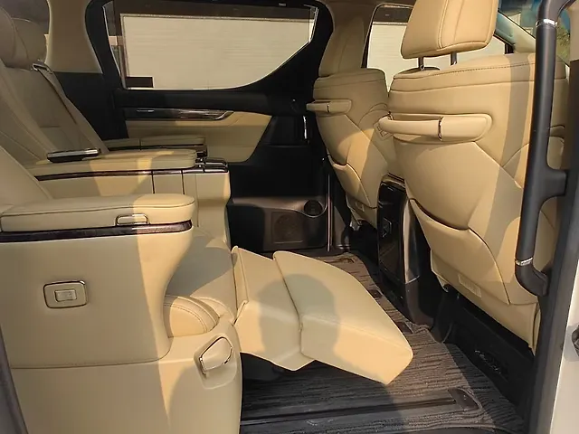 Used Toyota Vellfire [2020-2023] Hybrid in Raipur