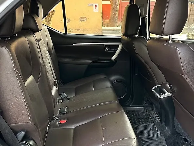 Used Toyota Fortuner [2016-2021] 2.8 4x2 AT [2016-2020] in Delhi