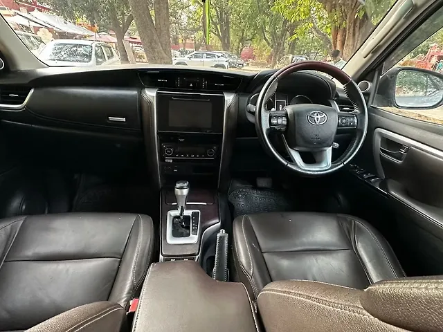 Used Toyota Fortuner [2016-2021] 2.8 4x2 AT [2016-2020] in Delhi