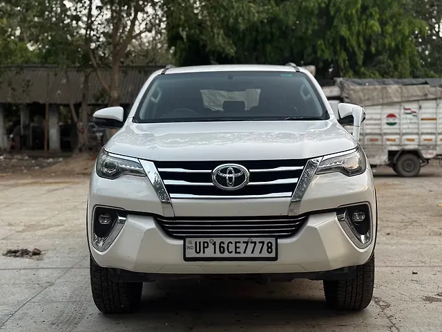 Used 2019 Toyota Fortuner in Delhi