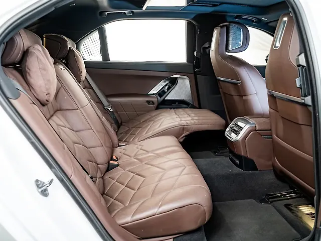 Used BMW 7 Series 740i M Sport in Delhi