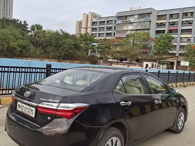 Used Toyota Corolla Altis G Petrol in Mumbai