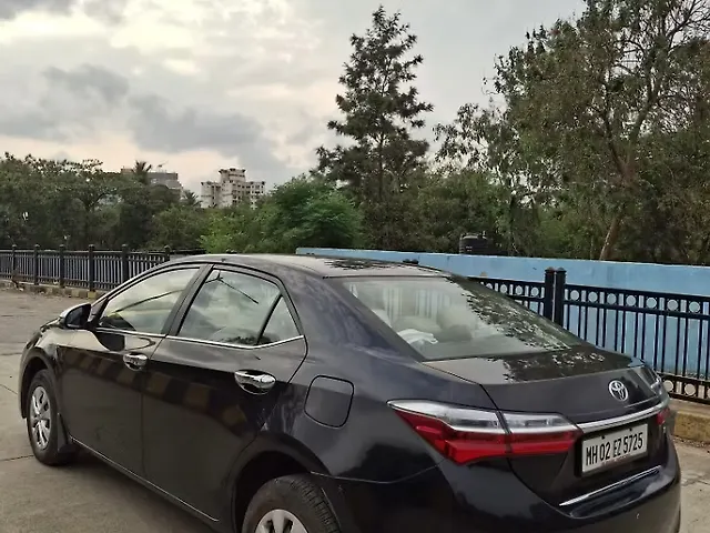 Used Toyota Corolla Altis G Petrol in Mumbai