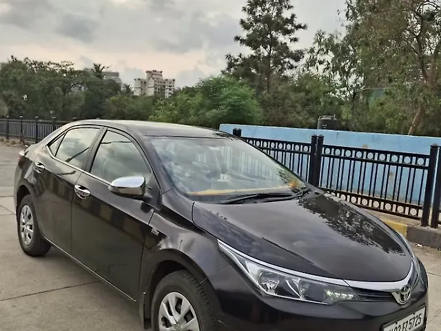 Used Toyota Corolla Altis G Petrol in Mumbai