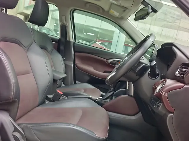 Used Maruti Suzuki Grand Vitara Alpha Smart Hybrid AT [2022-2023] in Bangalore