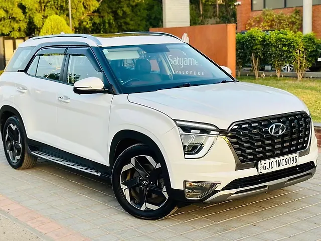 Used Hyundai Alcazar [2021-2023] Signature (O) 6 STR 1.5 Diesel AT in Ahmedabad