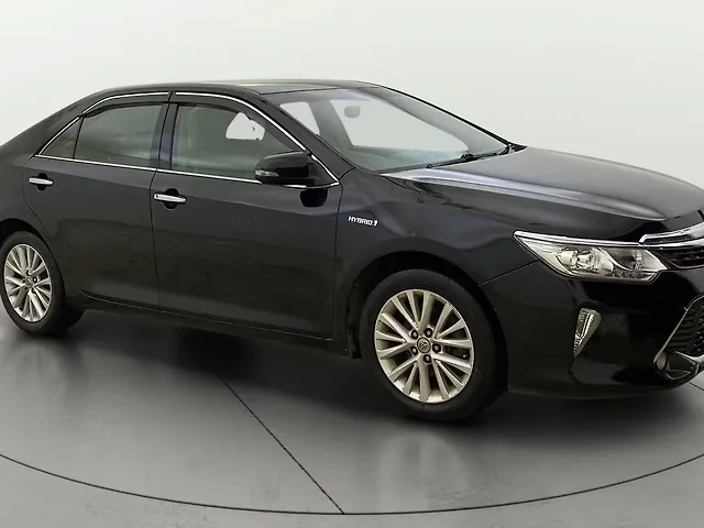 Second Hand 2016 Toyota Camry Hybrid for sale at Rs. 9,23,063 in
